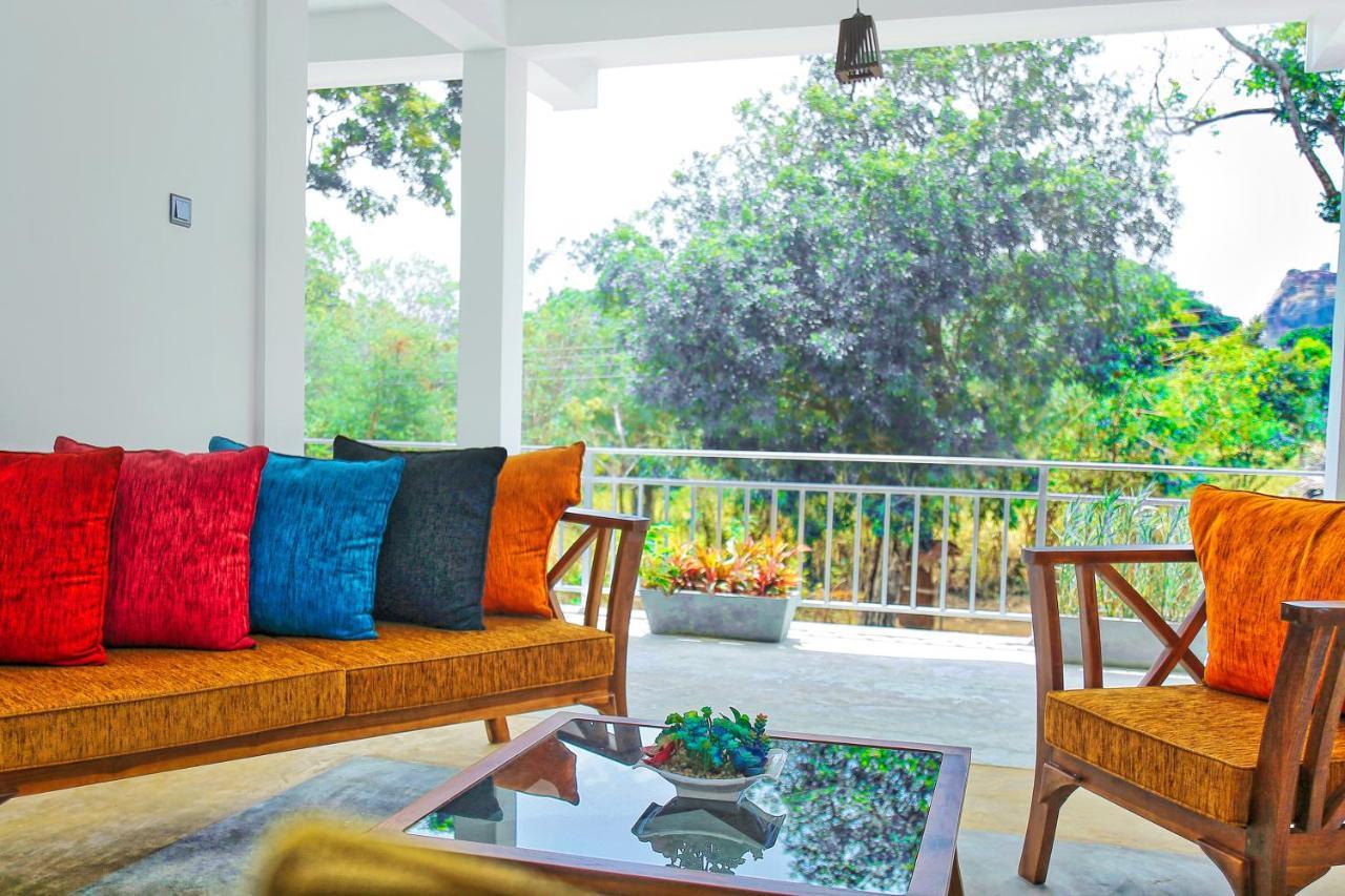 Sigiriya Rock Hide Hotel Exterior foto