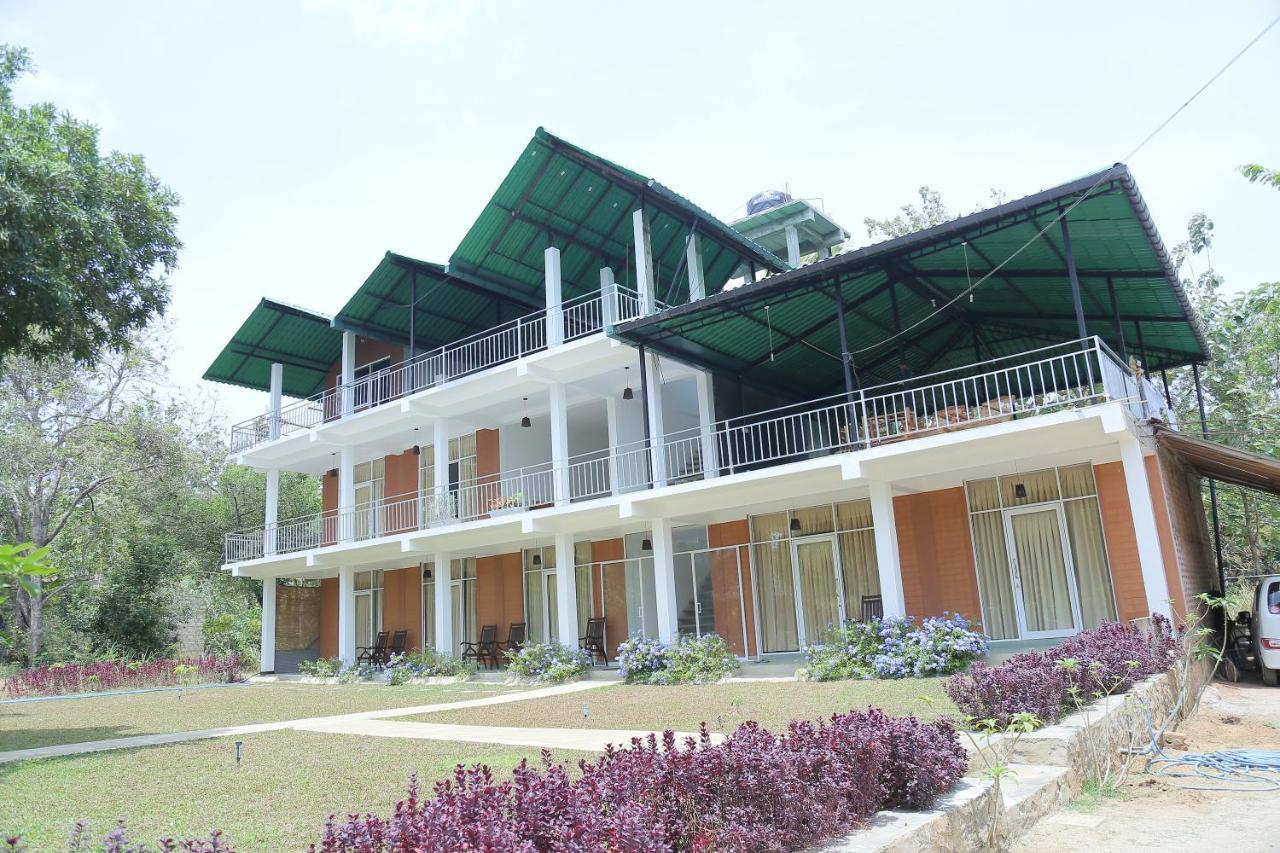 Sigiriya Rock Hide Hotel Exterior foto